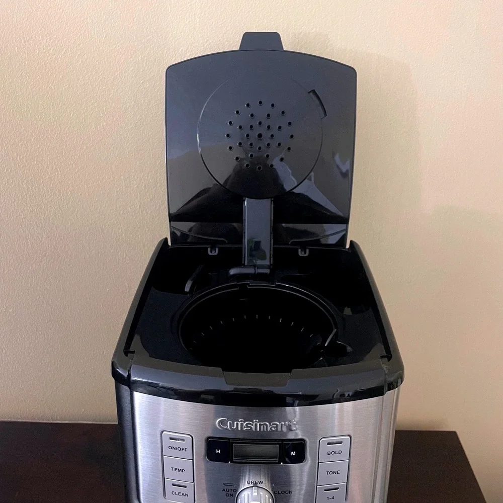 Cuisinart PerfecTemp 14-Cup Programmable Coffee Maker Stainless CBC-6800PC